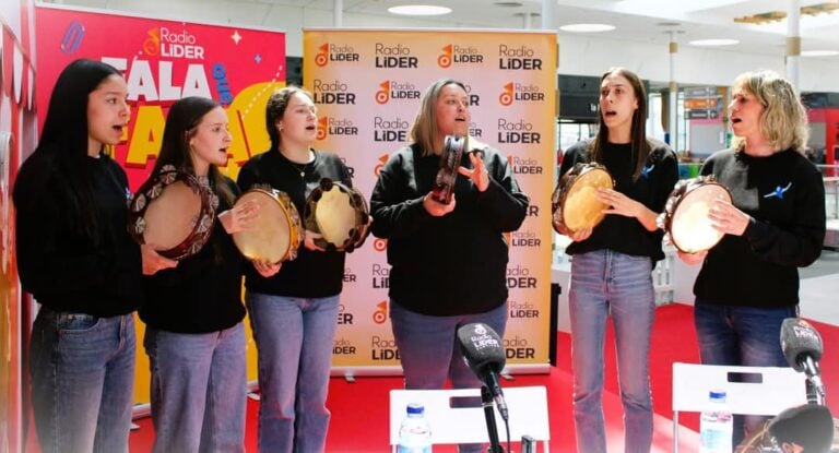 Especial Día das Letras Galegas en Radio Líder Santiago desde As Cancelas