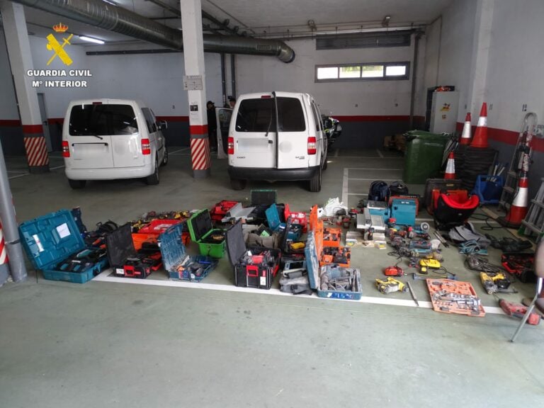 Cae en Galicia un grupo criminal que robó en 23 furgonetas de empresas