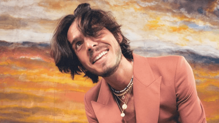 El compostelano Fredi Leis actuará en este festival gallego junto a otros artistas nacionales