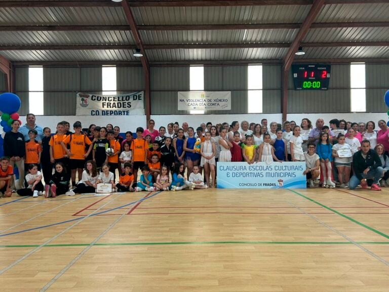 Máis de 270 persoas participan na clausura das Escolas Deportivas Municipais de Frades