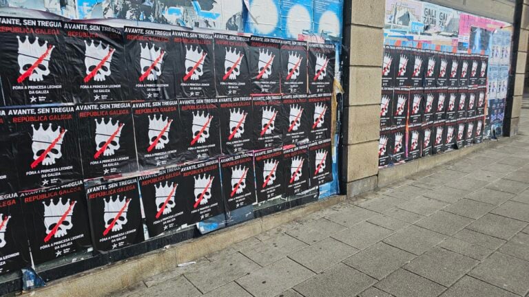O PP pide que o BNG e Sanmartín paguen as multas polos carteis de Galiza Nova