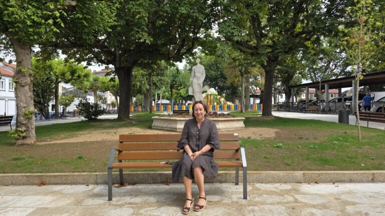 Arzúa finaliza a remodelación do Parque da Feira, que pasa a chamarse Parque Ana Kiro