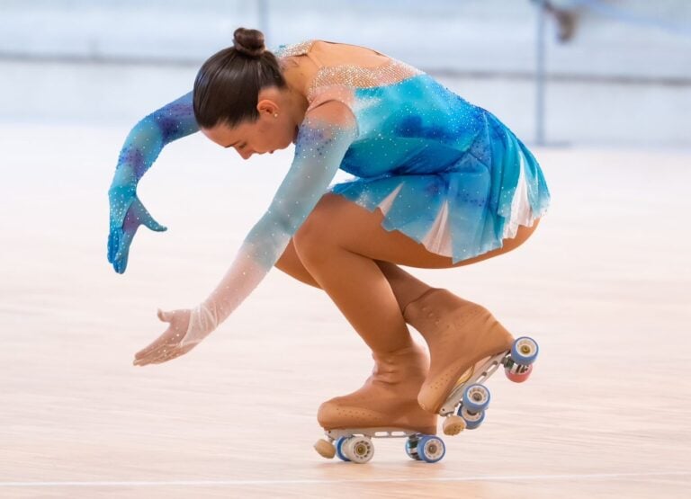 María Peña, Inés Peña e Jorge Sanmartín participarán no Campionato de España de patinaxe artística
