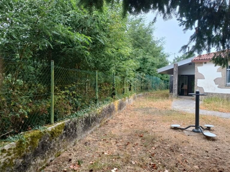 O PP denuncia a suspensión de actividades no Centro Sociocultural de Laraño polo seu abandono