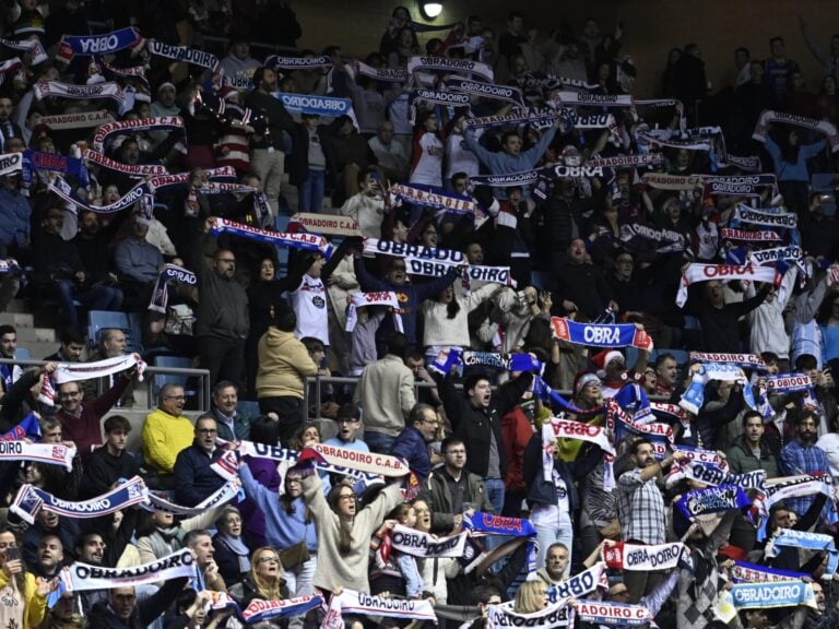 Portas abertas en Sar para o Monbus Obradoiro-Porto