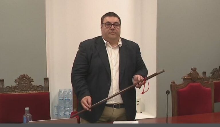 Francisco Pérez, novo alcalde de Noia tras prosperar a moción de censura contra Santiago Freire