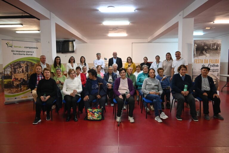 A filloa de Lestedo protagoniza un obradoiro para persoas con alzheimer en Vedra e Boqueixón