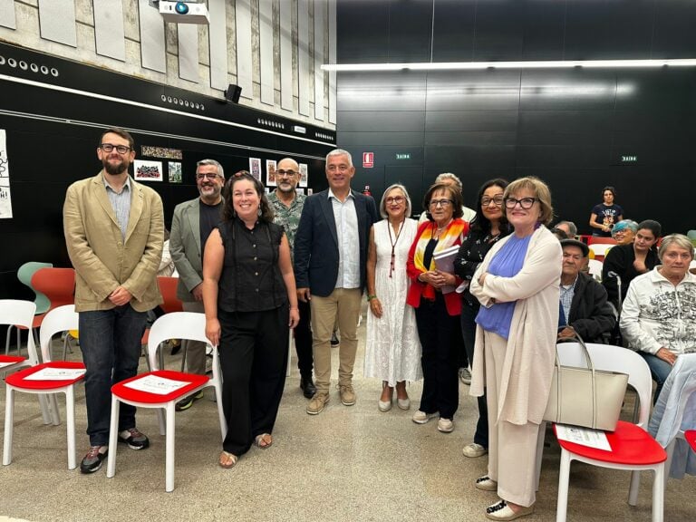 Rita Doallo gaña o IV Premio SIMBAD de Literatura Infantil con su obra ‘Astralistoria’