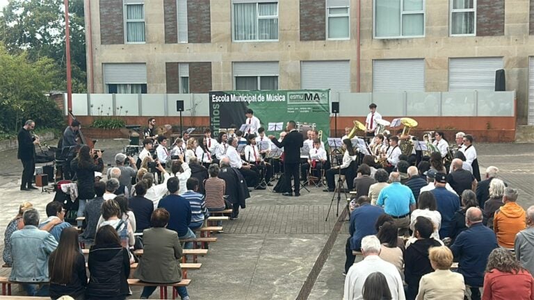 Éxito do concerto inaugural da Escola Municipal de Música Magariños de Brión