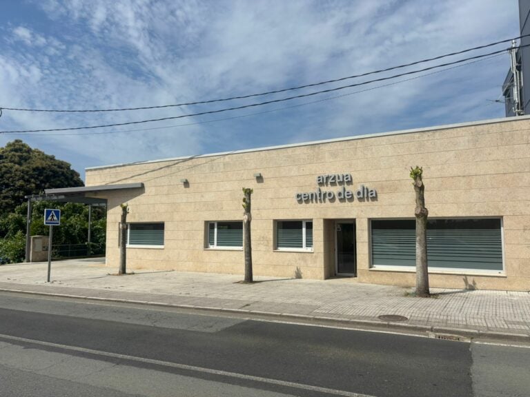O centro de día de Arzúa avanza a construción da residencia, que abrirá en xaneiro