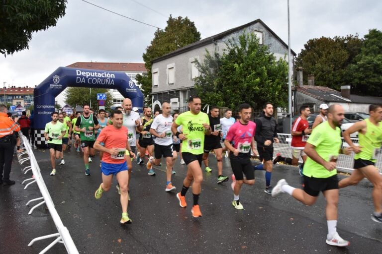 Iván Puentes e Andrea Iglesias vencen na proba 10K da XXIV Carreira Pedestre Popular de Ames