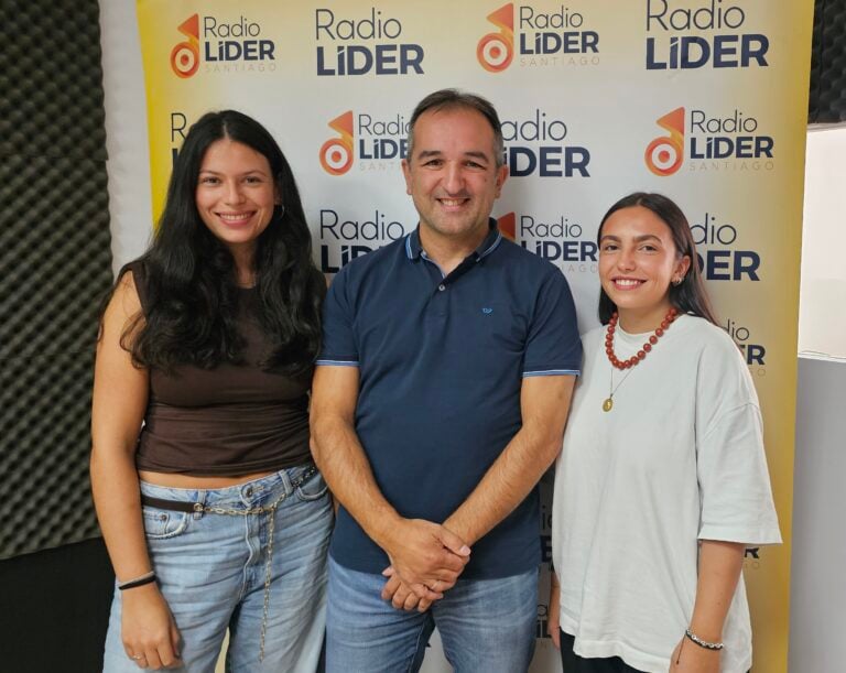 “Pensé que me habían destrozado el coche”: la encerrona más emotiva en el grado de Óptica y Optometría de la USC