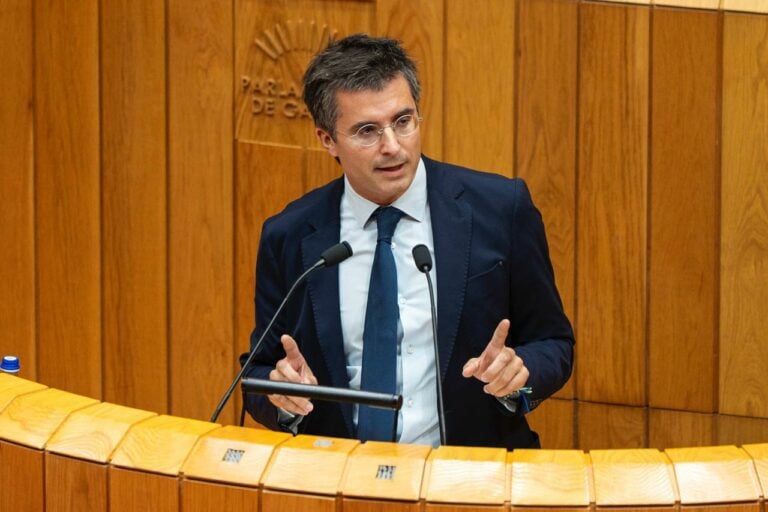 Borja Verea: “Goretti Sanmartín estalle facendo moito dano a Santiago”