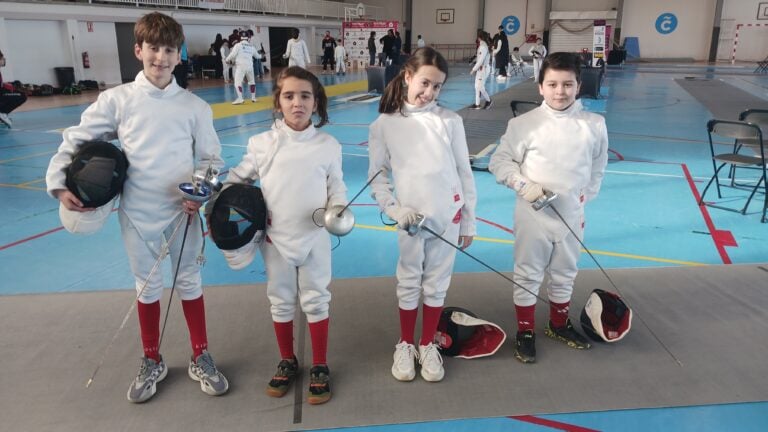 Compostela Esgrima: Oro nacional y 5 medallas en el ranking galego de base