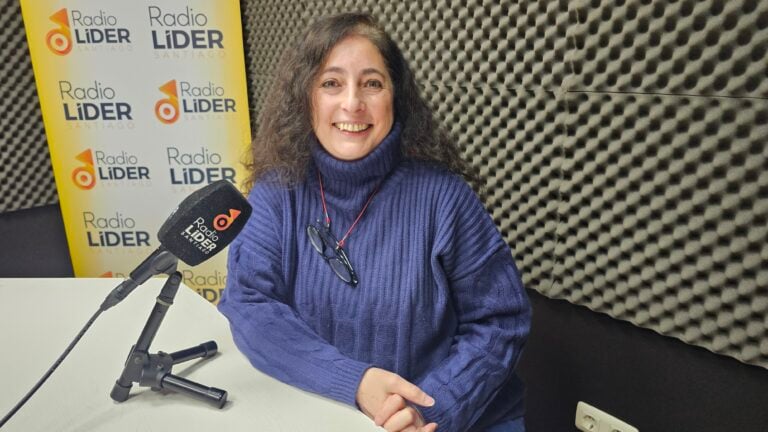 O Club Vía Láctea reúne sendeirismo, marcha nórdica e actividades de montaña en Santiago