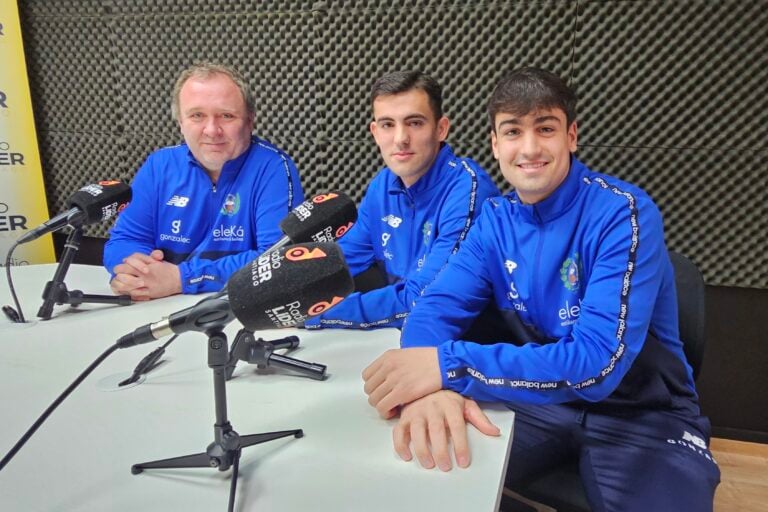 A SR Calo viaxa a Kenia para desenvolver un campus solidario de fútbol