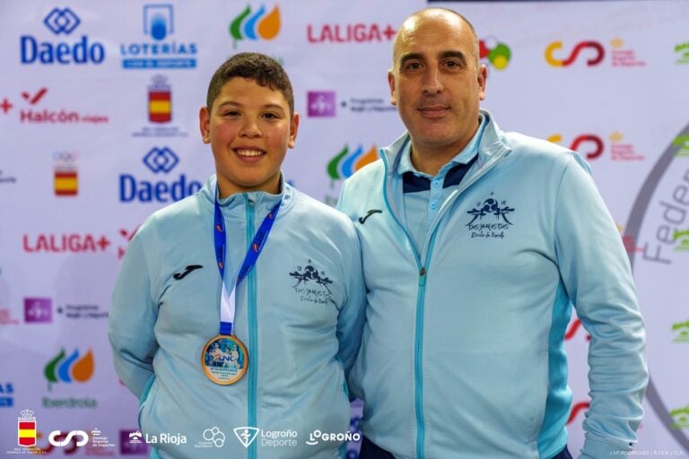 O karateka de Ames Jadel Rodríguez logra o bronce na Liga Nacional de Logroño