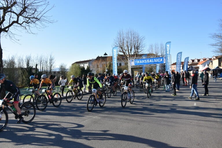 Preto de 350 ciclistas participarán este domingo na Transgalaica Ames 2026