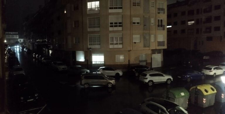 Malestar en Ribeira polos apagóns de varios días en distintas zonas do municipio
