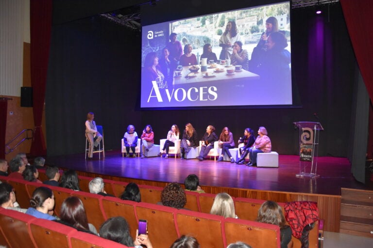 9 mulleres de Ames comparten reflexións arredor da igualdade no documental 8M A Voces