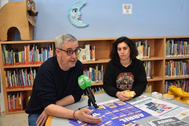 Ames presenta as actividades coas que se conmemorará o Mes do Libro