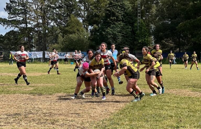 O Santiago Rugby Club queda ás portas do título galego feminino nun final agónico