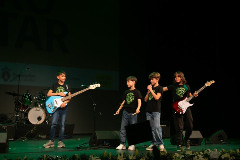 Tentáculo Rock gaña o concurso Quero Cantar 2026 co tema “Vou a cento vinte”
