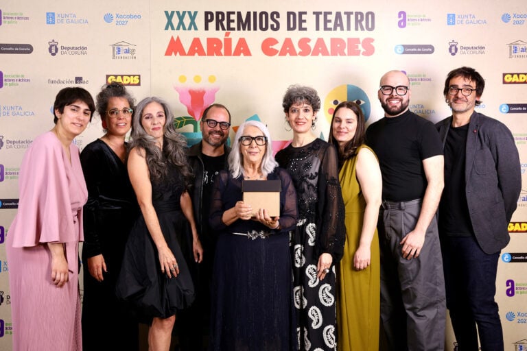 Reconversión, de Ibuprofeno Teatro, triunfa nos XXX Premios María Casares con seis galardóns