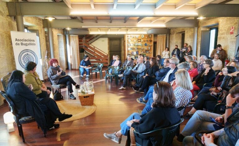 Bugallido homenaxea a Begoña Caamaño no inicio dunha fin de semana chea de cultura