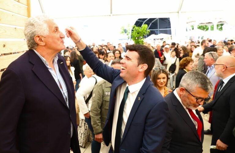 Preto de 6.000 racións consolida a Festa do Salmón como gran cita gastronómica galega