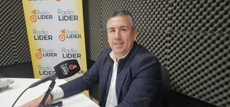 O alcalde de Brión abre a porta a unha candidatura fóra do PSOE