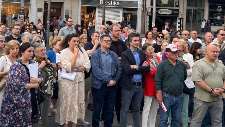 Borja Verea apoia as reclamacións veciñais sobre seguridade: “O que hai que facer é actuar”