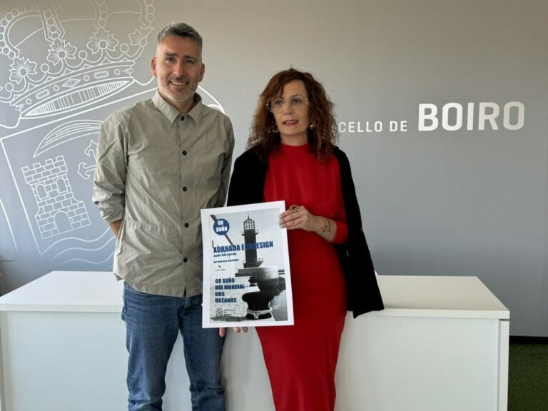 O Pazo de Goiáns acolle unha exposición do deseñador boirense Juan Ares