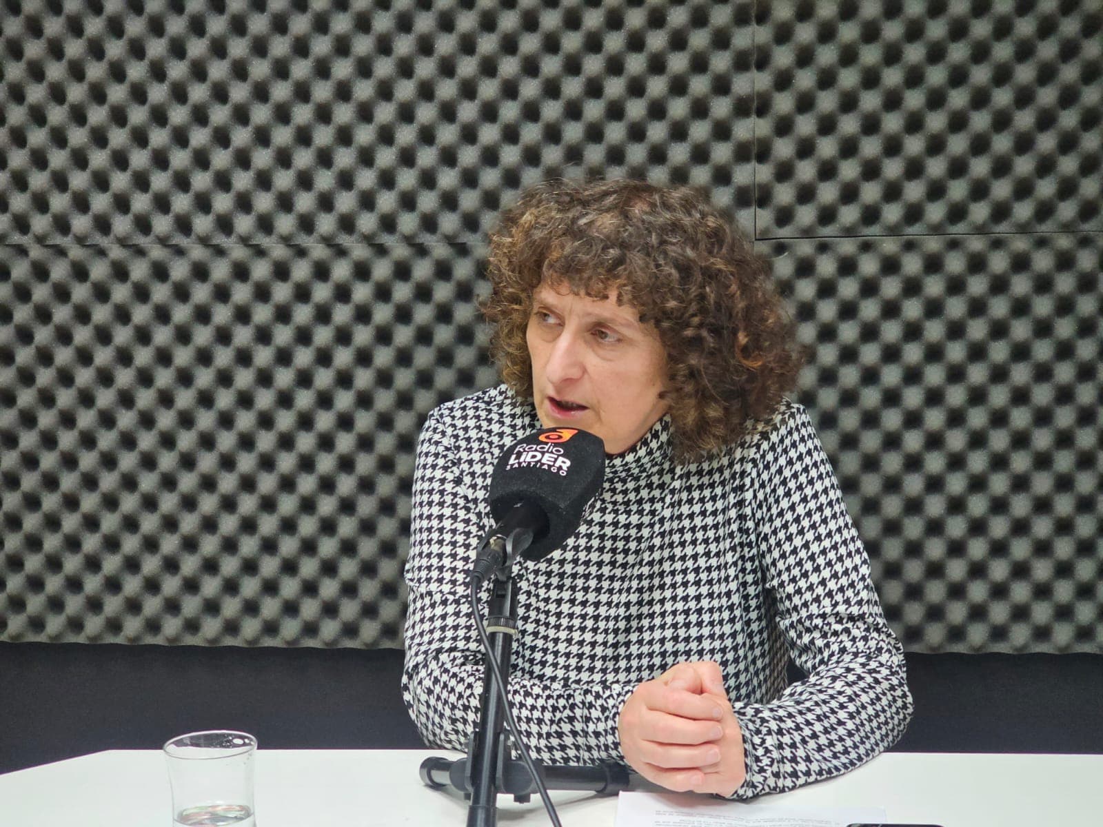 O Goberno compostelán defende a súa «imparcialidade» no proceso de expulsión dos edís socialistas