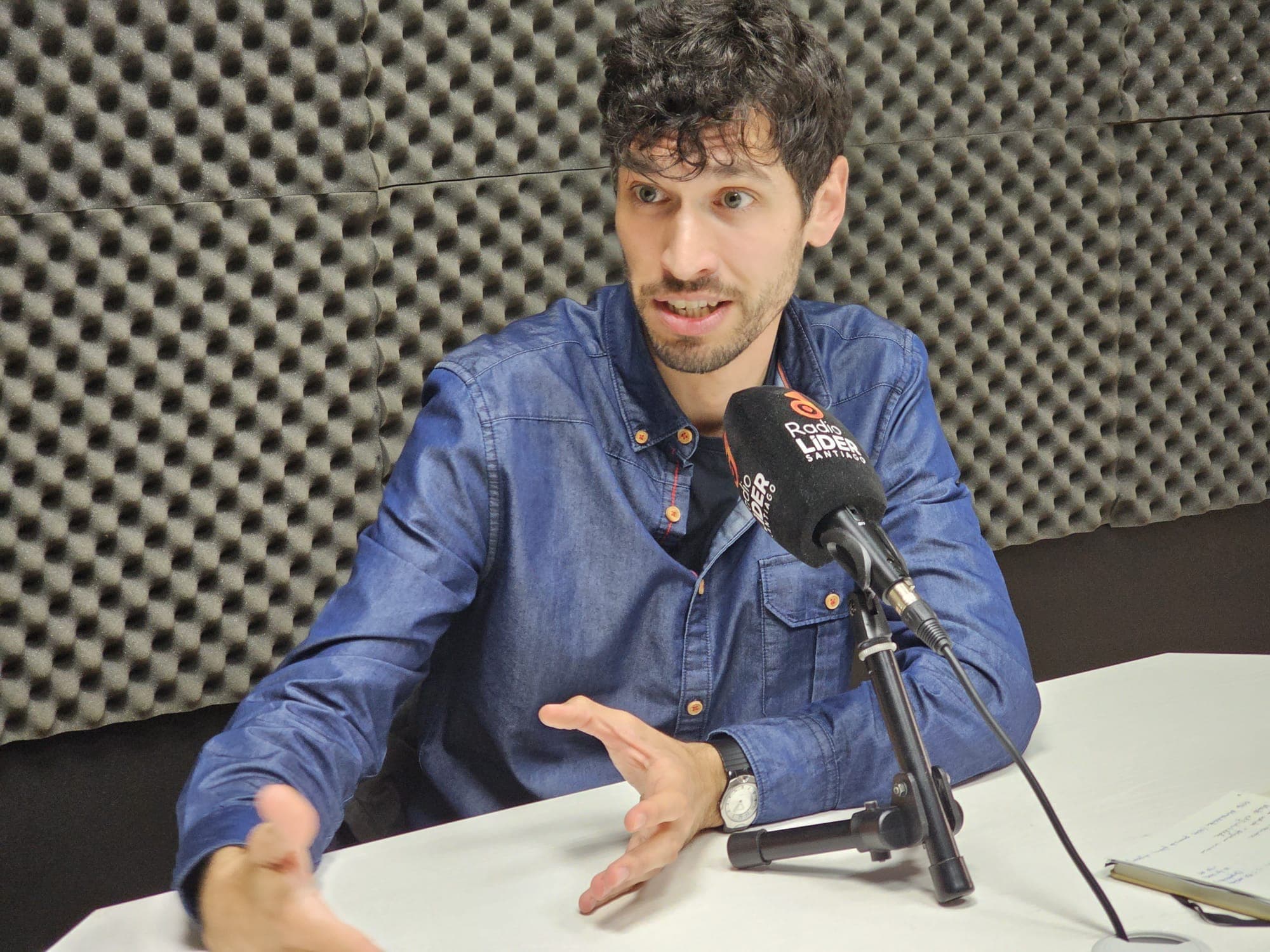 Santiago pon en marcha un servizo de información en materia de alugueiro