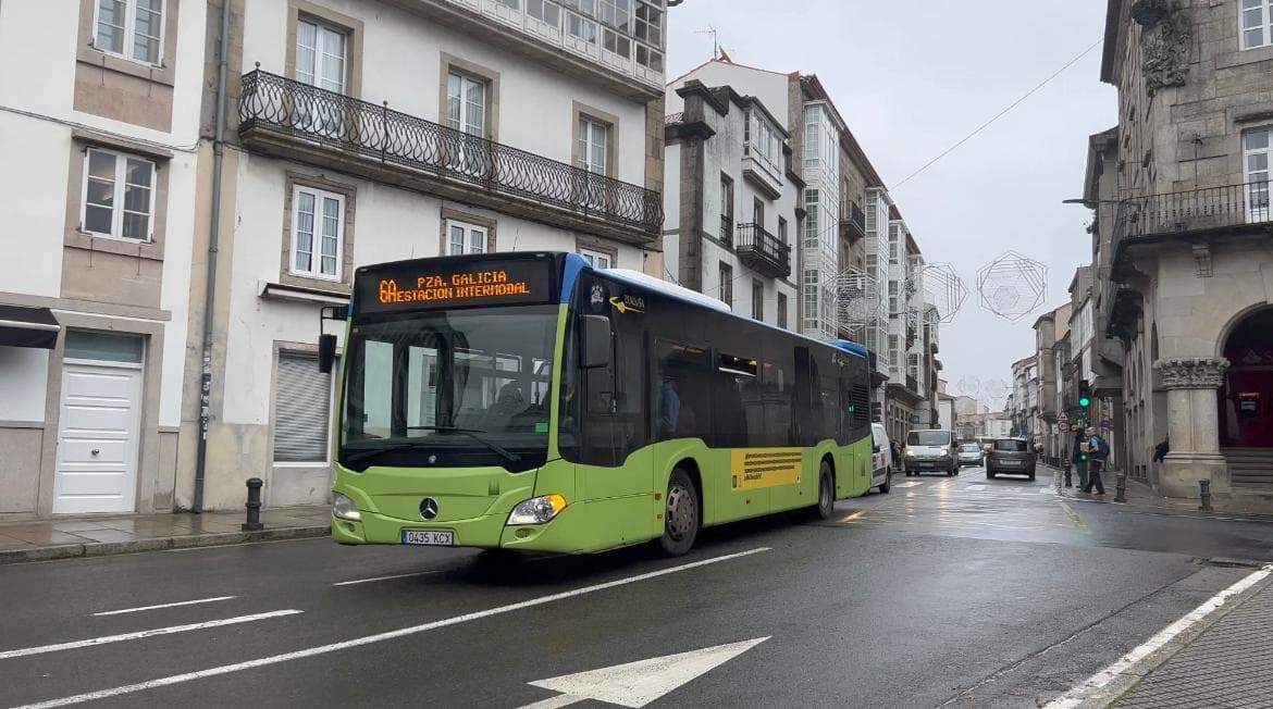 A liña 6A reorganízase polo peche do aeroporto ata o 27 de maio