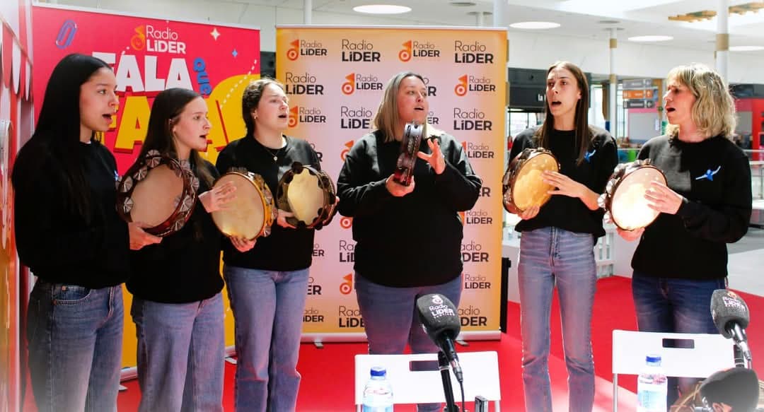 Especial Día das Letras Galegas en Radio Líder Santiago desde As Cancelas