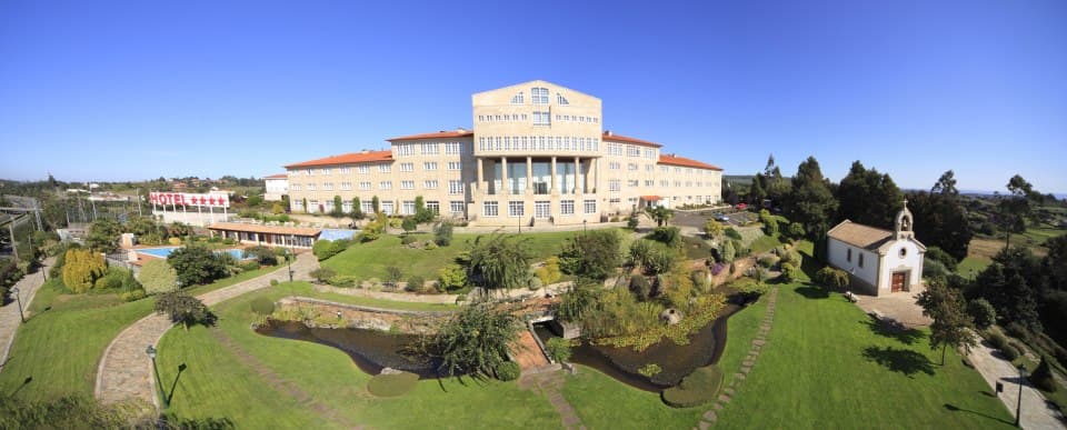 Radio Líder Galicia estrena ‘Los desayunos del Gran Hotel Los Abetos’