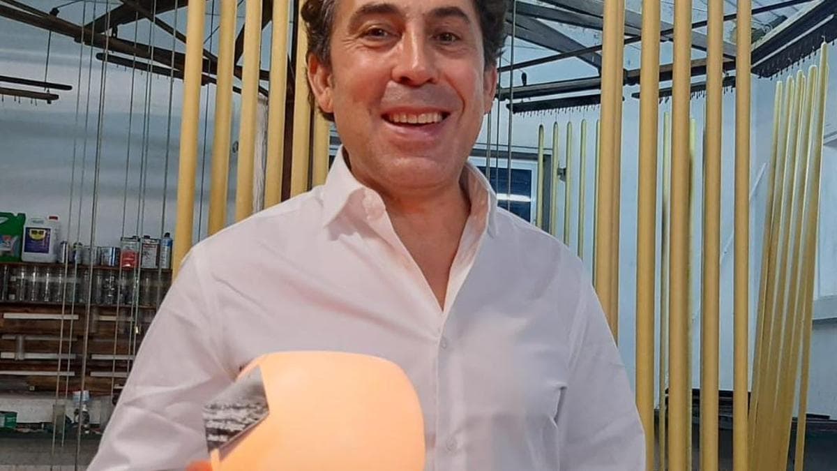 Pontecesures, berce dos últimos cereiros galegos: «Quero crear un museo da cera no Camiño»