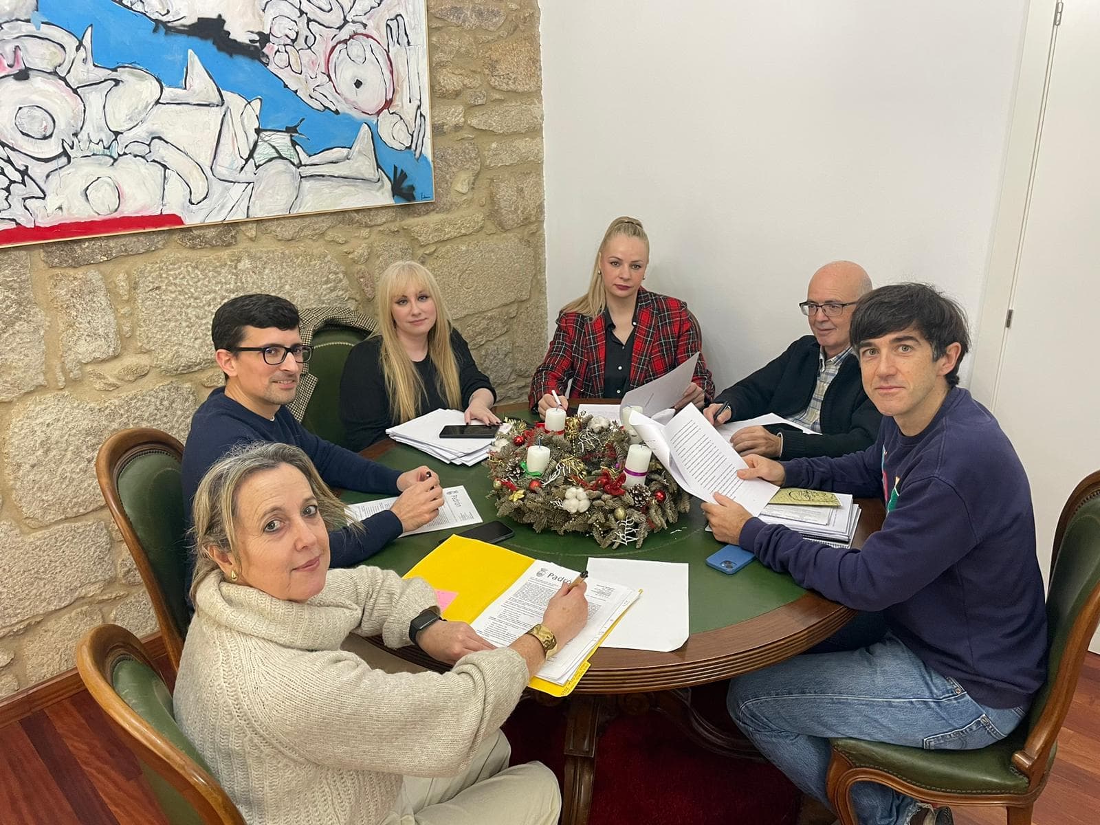 O escritor Fran Fernández Davila gaña o XXXV Premio Literario Camilo José Cela de narrativa