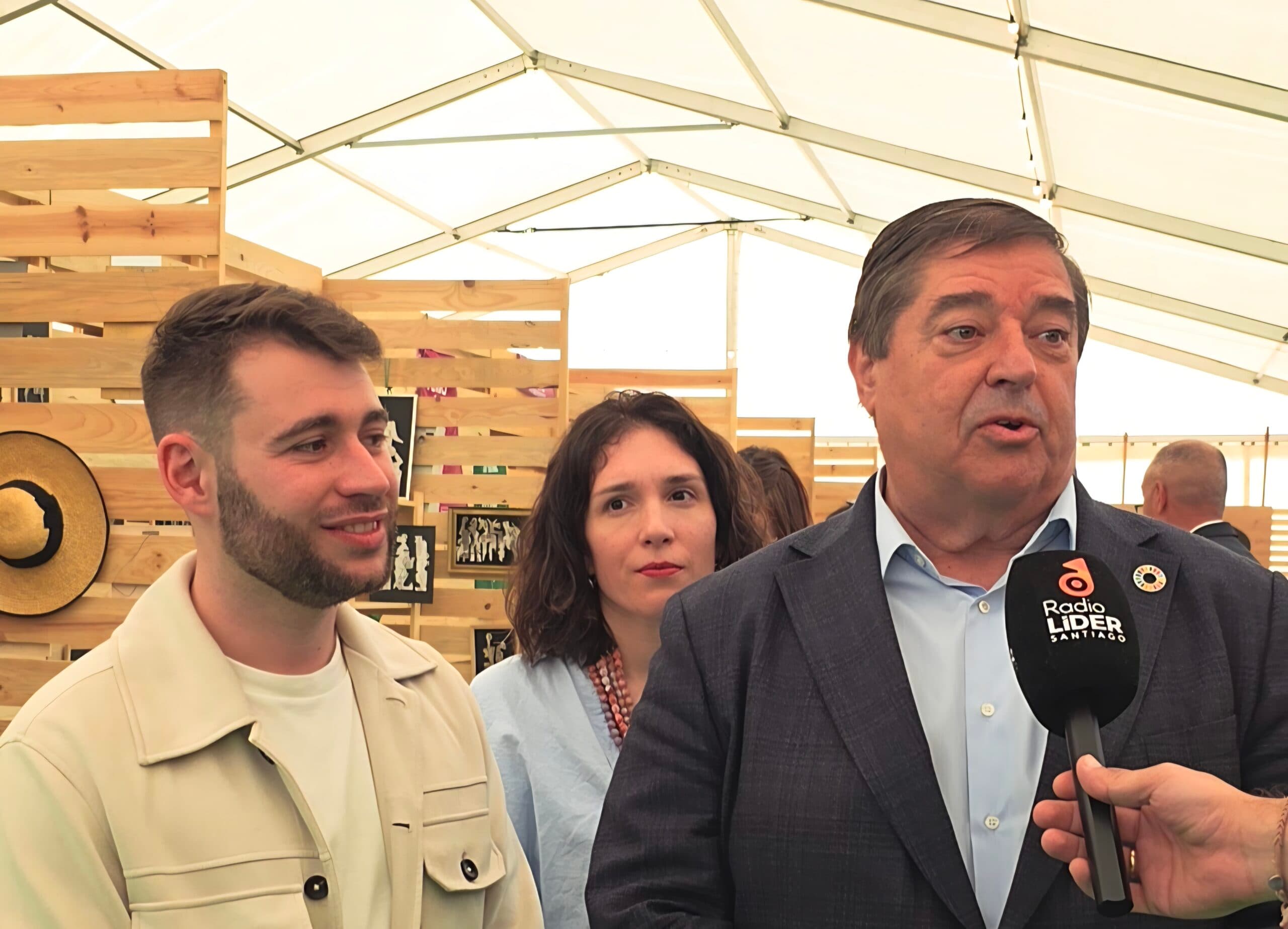 Abalde: «As Feiras de Abril son un lugar de encontro e de dinamización económica e social»