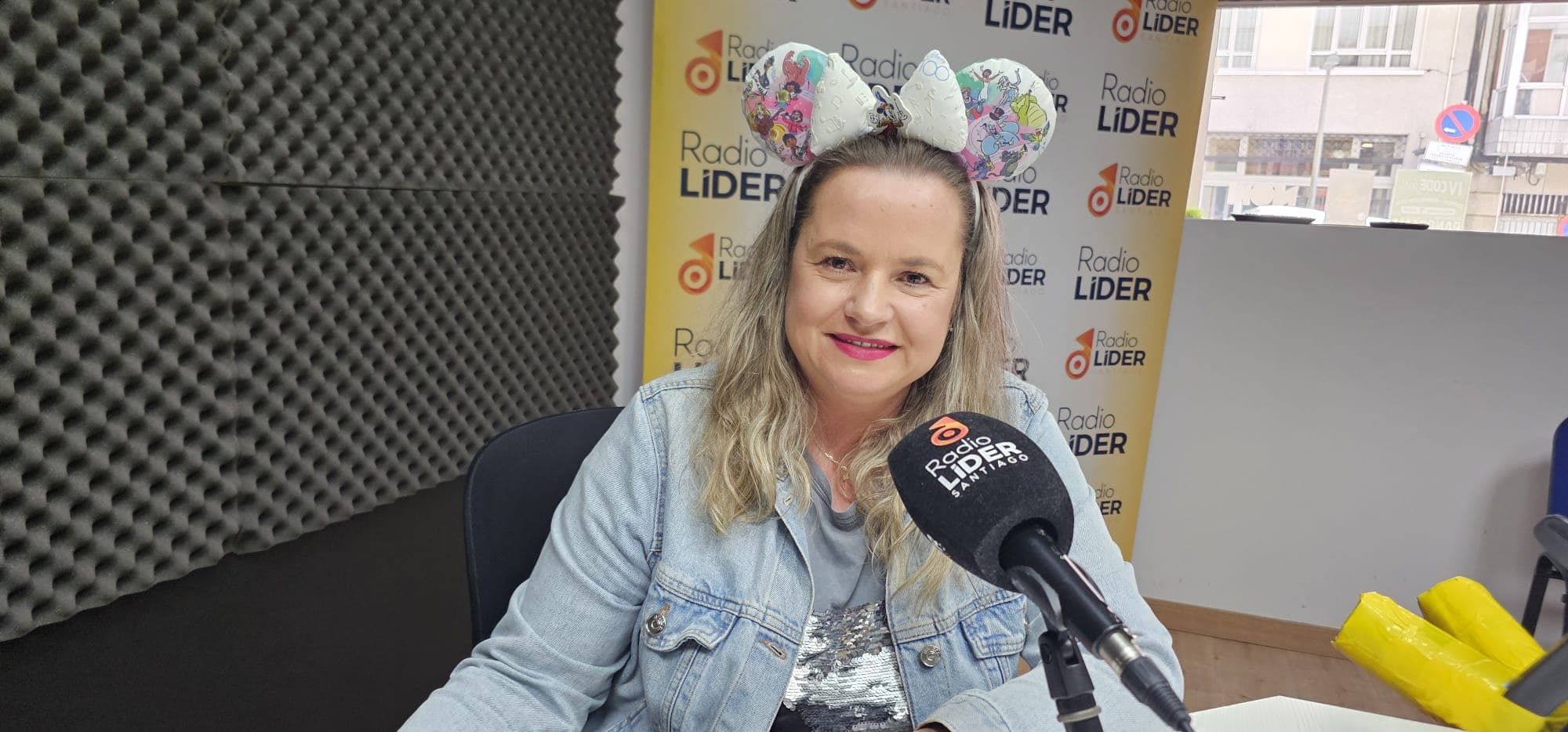 “Todos llevamos un niño dentro”: la padronesa que ha logrado ser agente oficial Disney